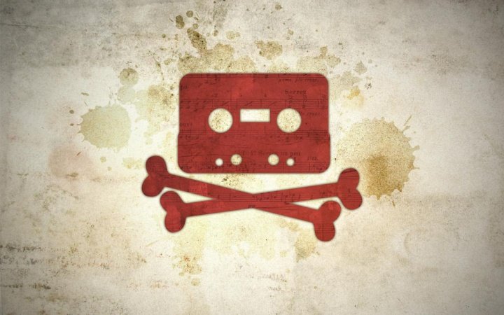 Detienen a uno de los españoles más piratas de la Red mientras subía contenidos