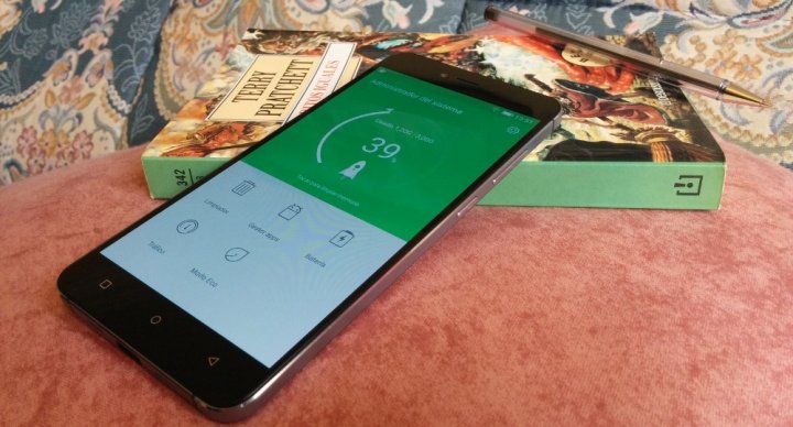 Review: Weimei We Plus, un smartphone con buenos acabados y pantalla de lujo