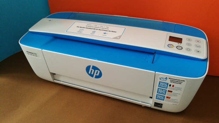 Review: HP Deskjet 3720, una verdadera impresora ultracompacta