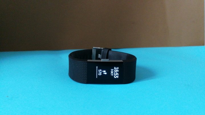 Review: Fitbit Charge 2, una pulsera fitness con diseño