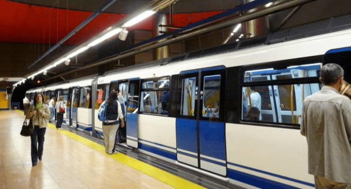 Un dispositivo portátil explota espontáneamente en el Metro de Madrid