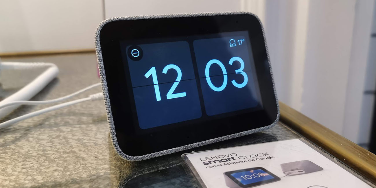 Lenovo Smart Clock, la pantalla inteligente de 4 pulgadas con Google Assistant