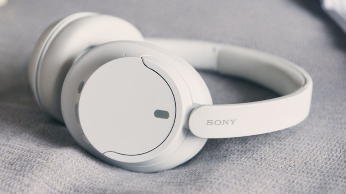 Así son los últimos auriculares de diadema de Sony: cancelación activa de ruido y 50 horas de batería