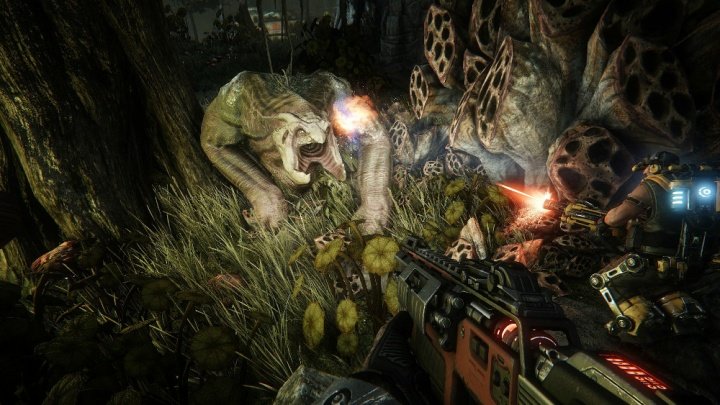 PS4 2.0 viene con errores y retrasa la prueba alpha de Evolve