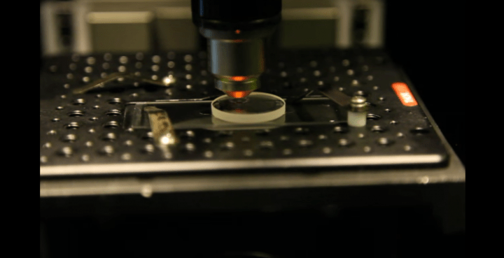 Un disco de cuarzo puede almacenar 360 TB y durar millones de años