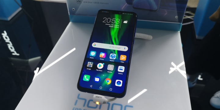 Honor 8X llega a España: pantalla infinita de 6,5 pulgadas y acabado premium