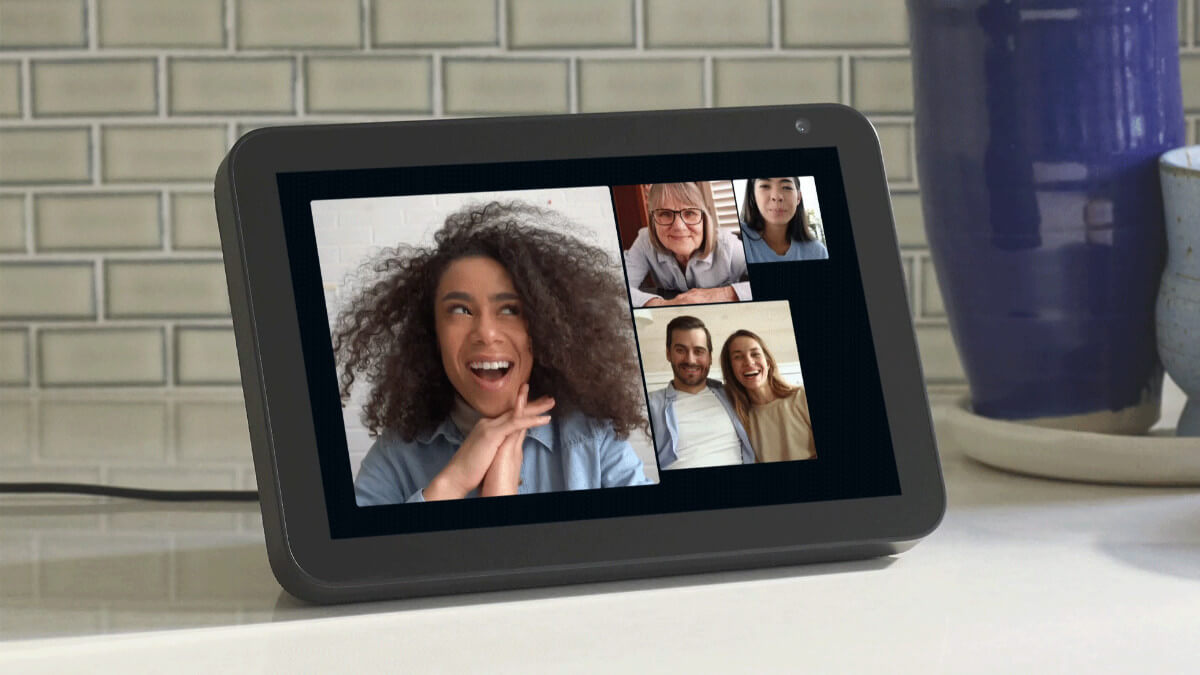 Alexa ya te permite hacer llamadas y videollamadas grupales en los Amazon Echo