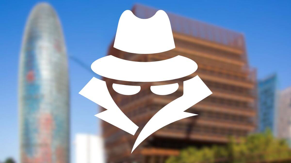 La CNMC reconoce que usa un software para espiar y clonar móviles, ¿te afecta?