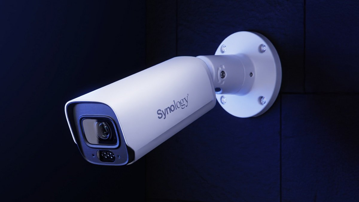 Las empresas necesitan seguridad más que nunca. La última cámara de Synology es justo la solución que buscan