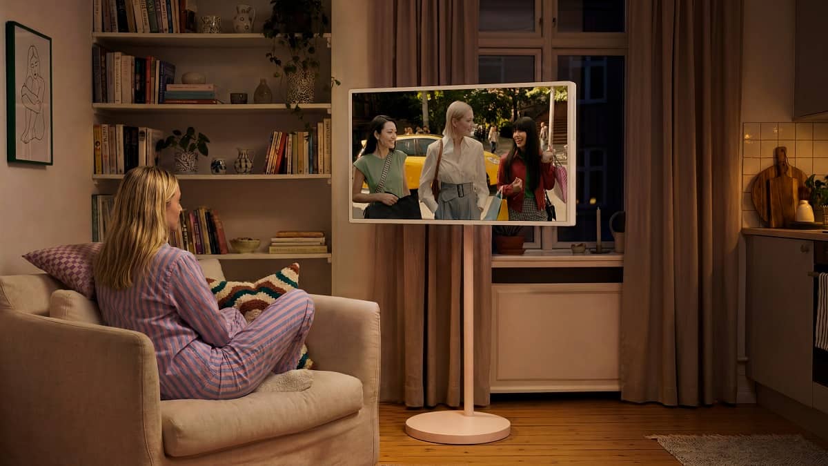 El televisor que se mueve por tu casa da un estirón: así es el nuevo LG StanbyME 2 Max